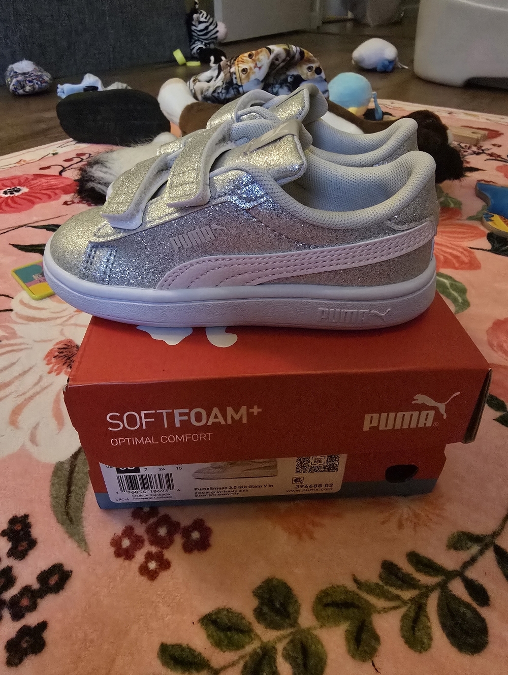 New In Box Kids Puma Dmash 3.0 Glit Glam Size 8.